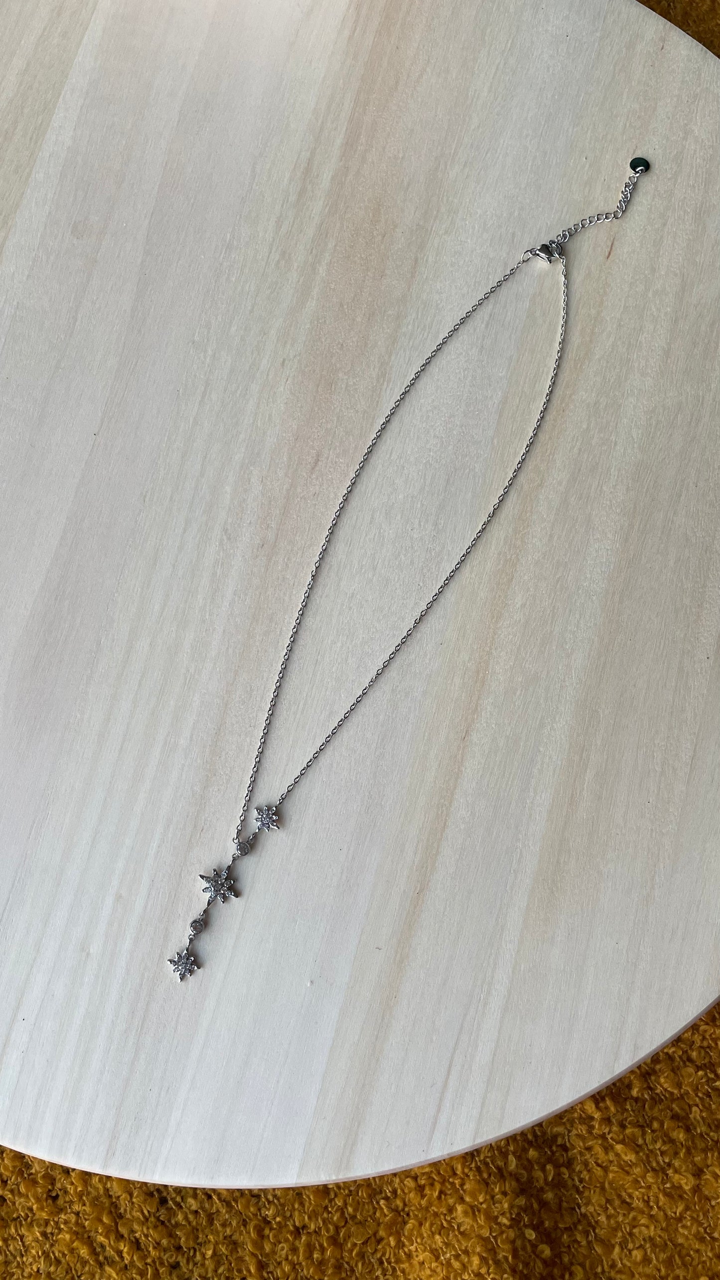 Collier lisy